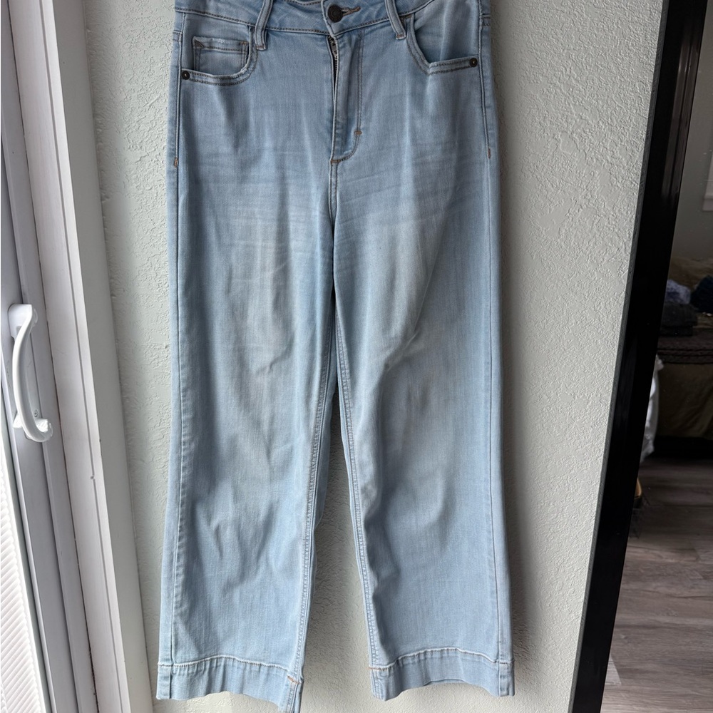 Carly Jean Los Angeles Light Wash Straight Leg Jeans